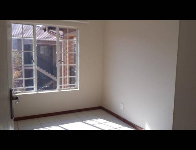 3 BEDROOM PROPERTY TO RENT IN GLEN LAURISTON